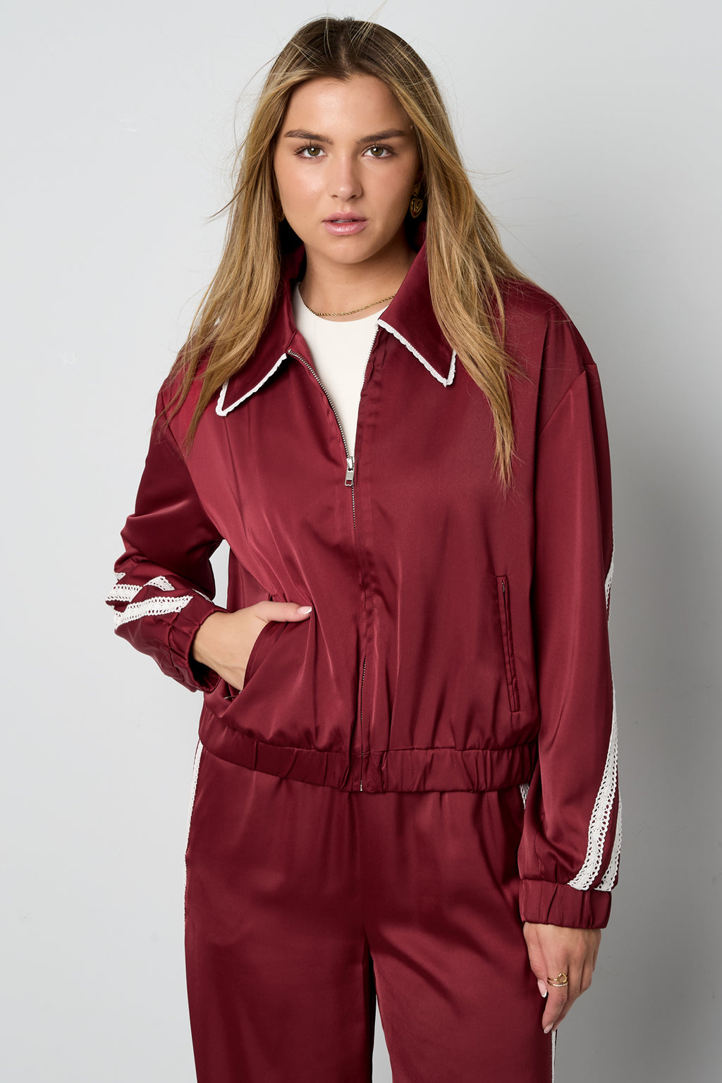 Geweven Polyestervezel Vrouwen Jas Sportief Kleurcontrast 2-delige Set